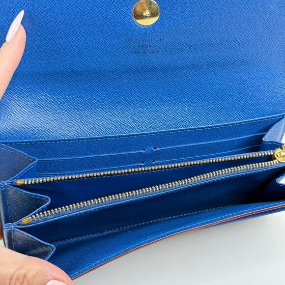 Louis Vuitton Multicolor Black Wallet with Colorful Monogram Design - Picture 7 of 7